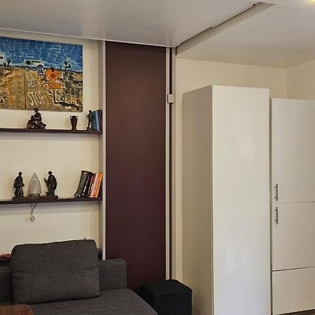 Studio 22M2 A Ivry/Seine-A 200 Metres De Paris. Proche Metro 7 Dış mekan fotoğraf